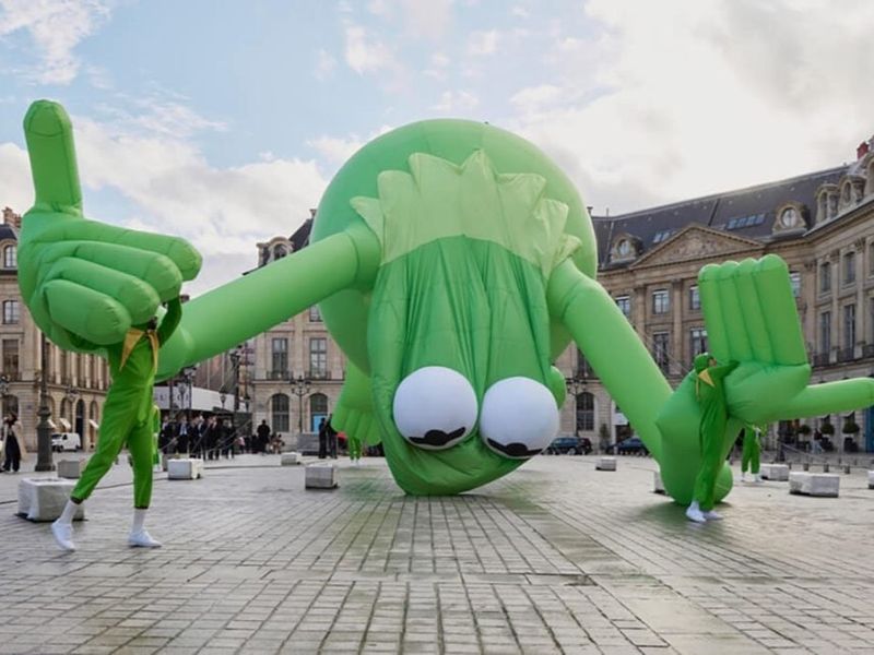 The most striking images from 2025 art week in Paris