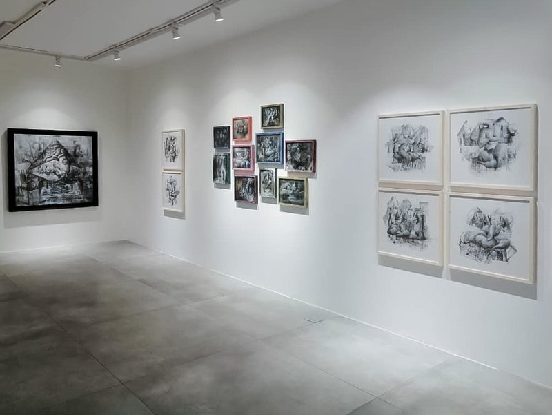 Desiring and Standing, installation view