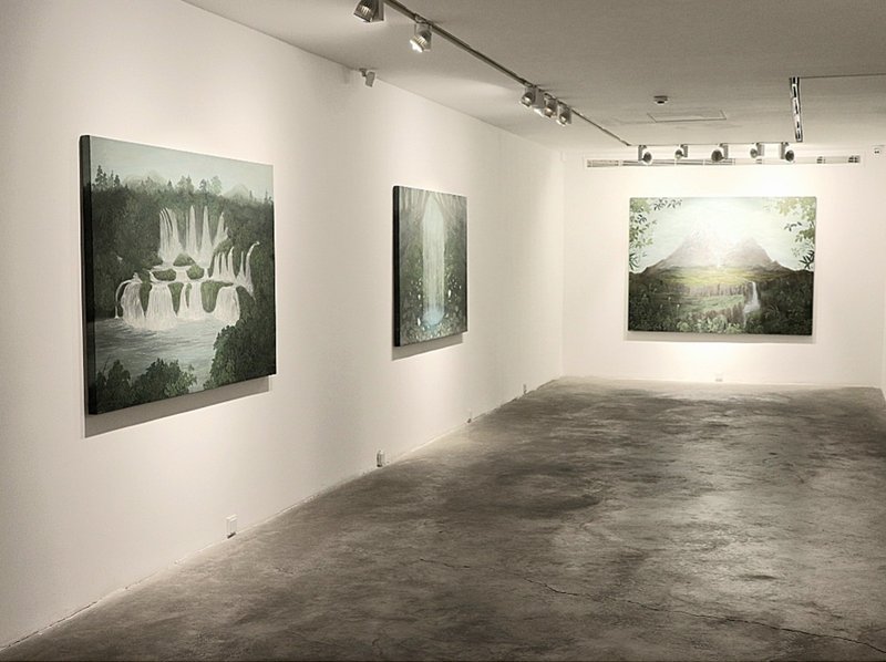Beginning/Life/Transition, installation view