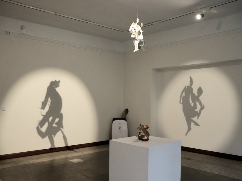 Constant Presence Reflecting on the Shadows, installation view