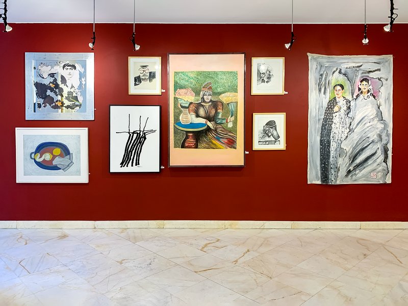 Iranian Contemporary Masters and Young Artists, installation view