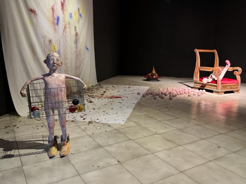 Colored Maze, installation view