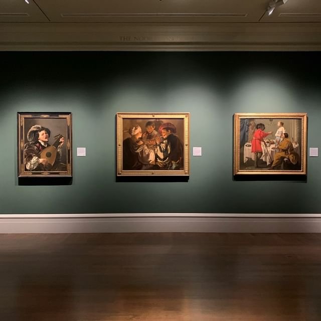 Installation view.