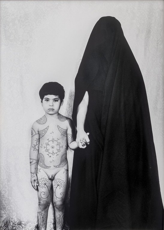 Shirin Neshat, Mother and Son, 1996