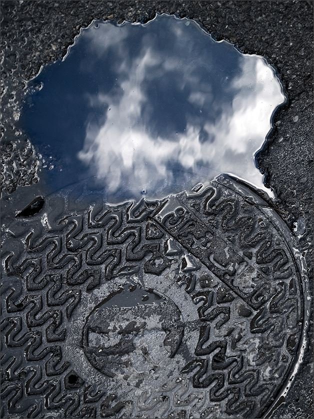 Zhoobin Mireskandari, Closer to Far, 2009