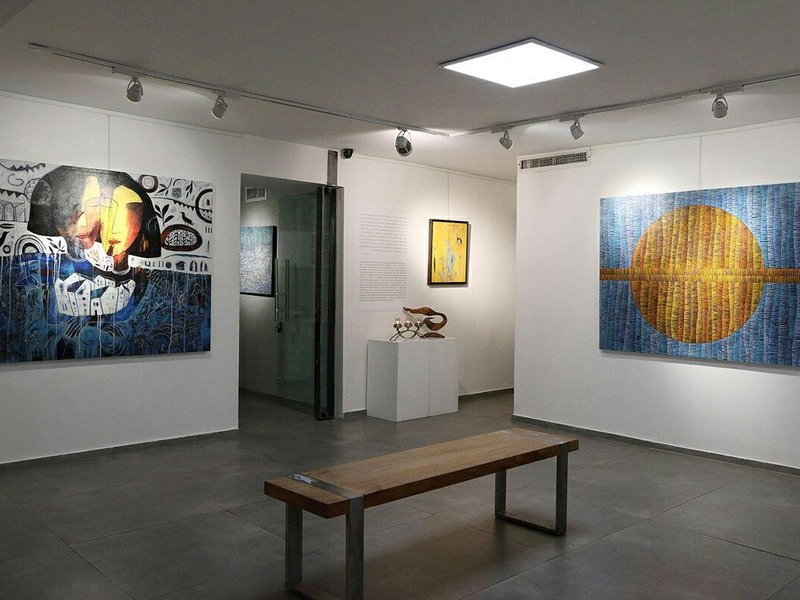 حضور، نمای چیدمان