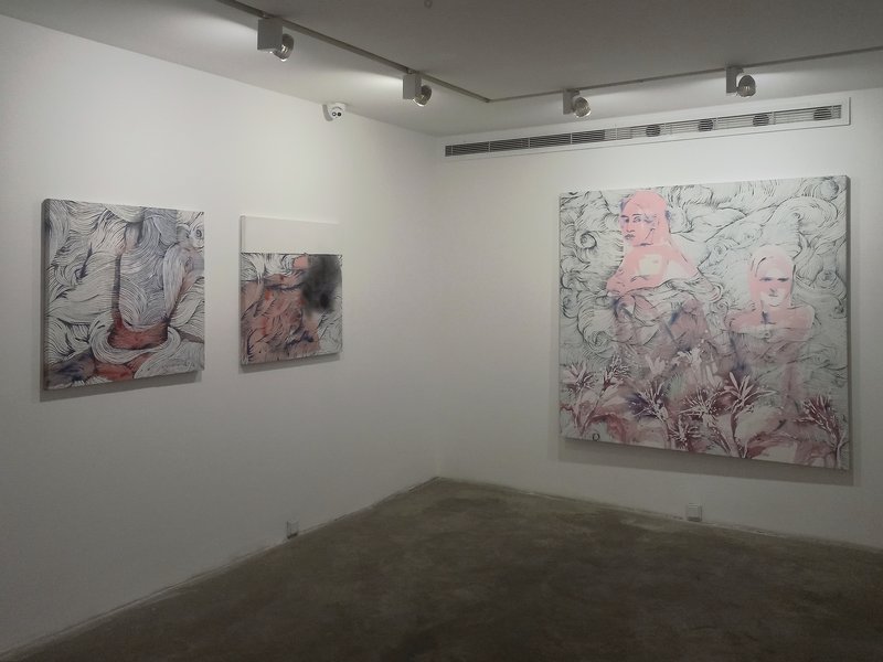Floating, installation view