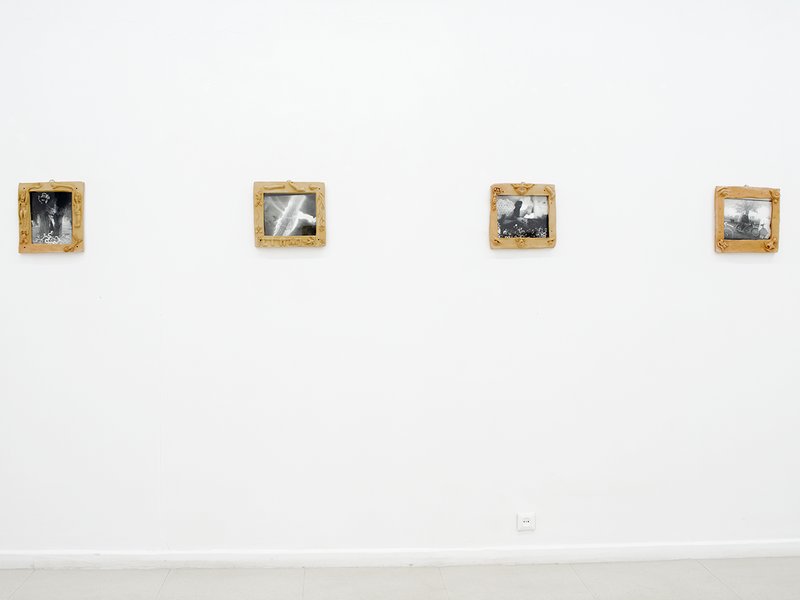 Parents without a past, installation view