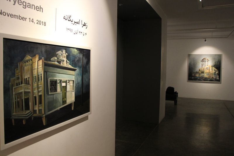 گذشته، نگذشته، نمای چیدمان