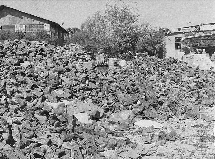 Maryam Kazemzadeh, Pile of Warrior Boots, 1986