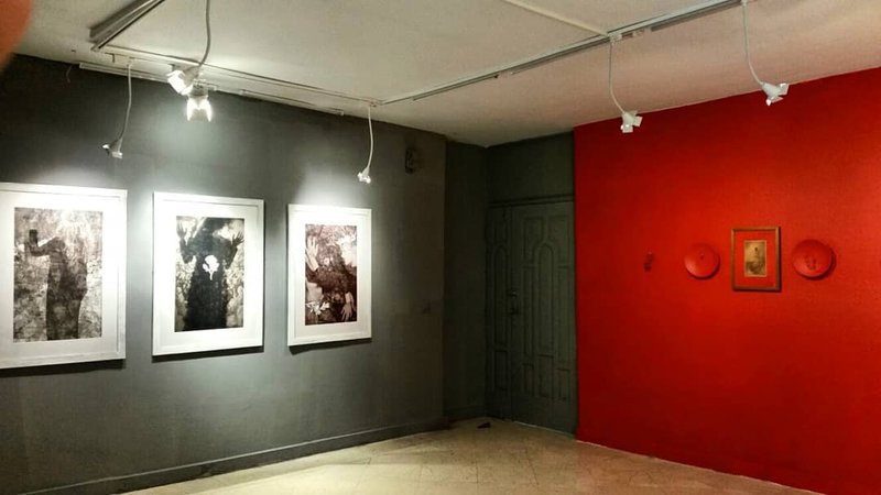 همه گلهایم، ثمره باغ های توست، نمای چیدمان