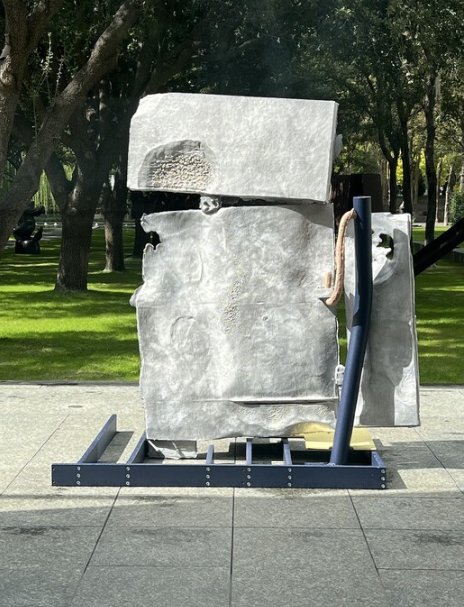نائیری باغرامیان، بالا رونده (زرد کمرنگ)، 1401