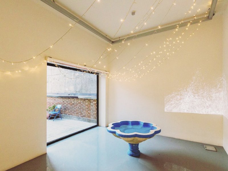 Bygone Glory, installation view