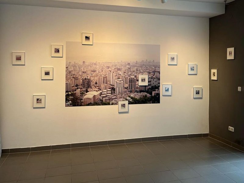 گراتس - تهران، نمای چیدمان