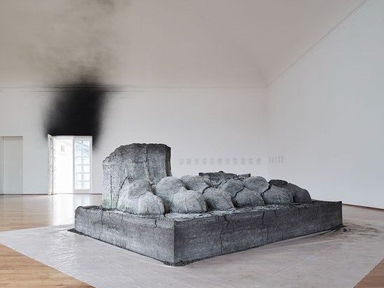 Curtain Call, Variations on a Folly, installation view