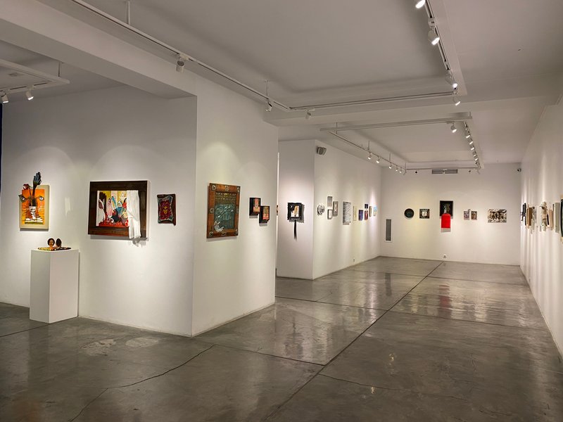 خارج از قاب، نمای چیدمان