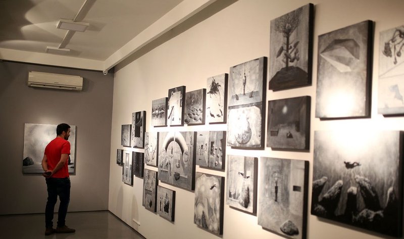 زمانی از آنِ خود، نمای چیدمان