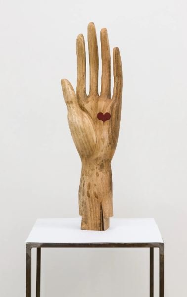 Shabahang Tayyari, Heart in a Hand, 2023
