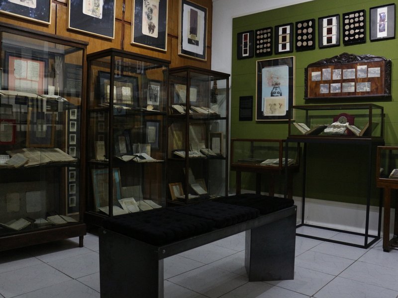 Autoportrait and Archive of Memory, Installation view.