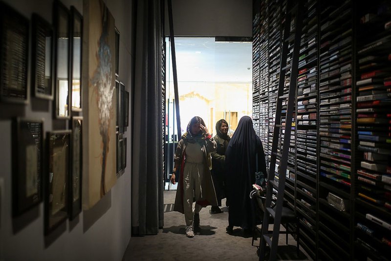 مولانا و مولی، نمای چیدمان