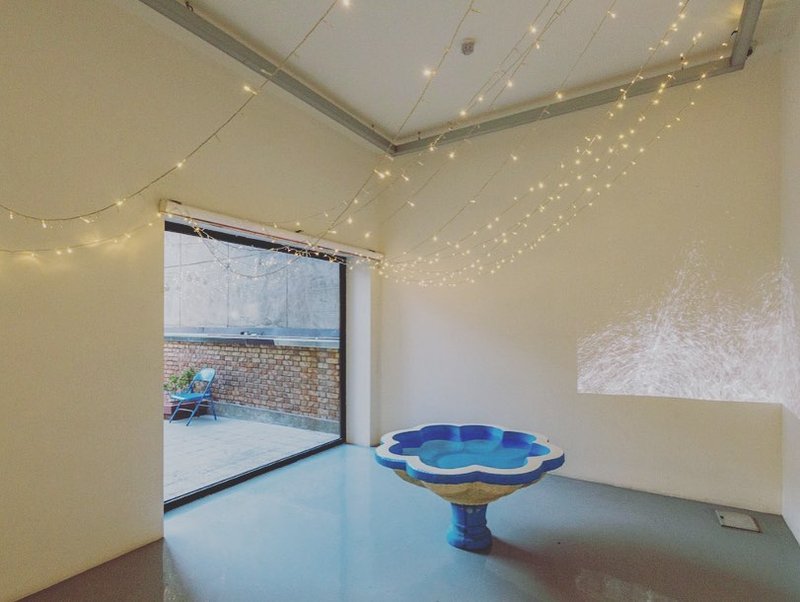 Bygone Glory, installation view