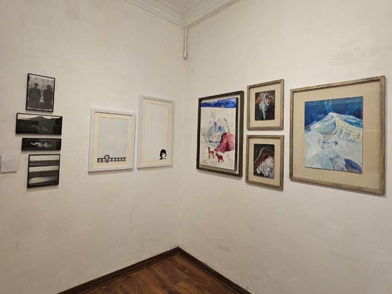 مزایده آثار هنری فضای معاصر آیریس, Installation view.
