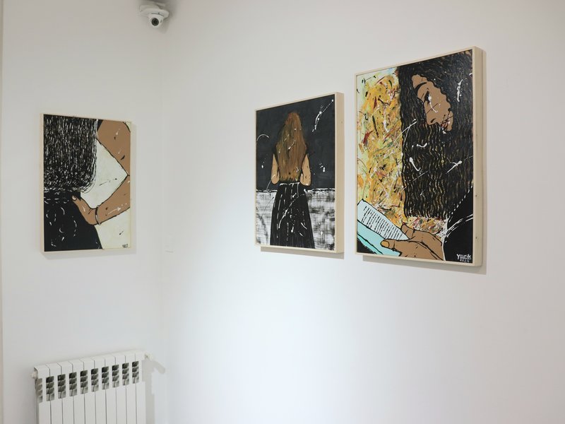 Conversation with the Back of the Hand, installation view