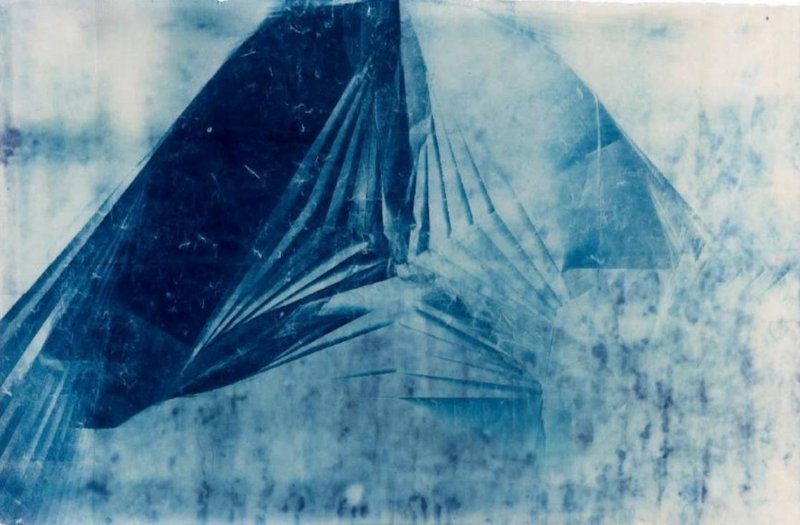 Yasi Alipour, Float, 2022