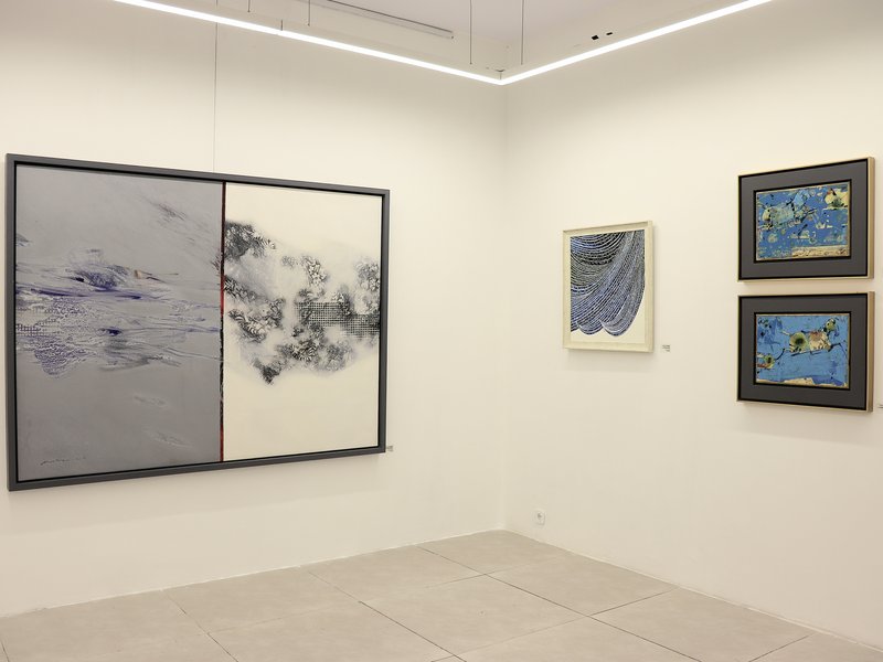 Darrous, 34, installation view