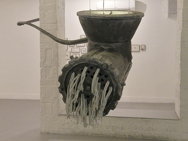 The Soft Seduction, The Strong Attraction, installation view