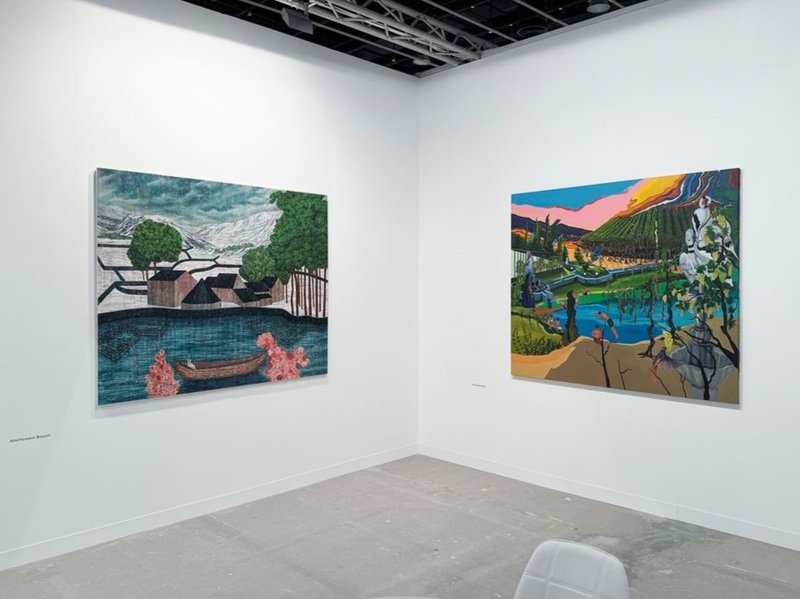 Installation view.