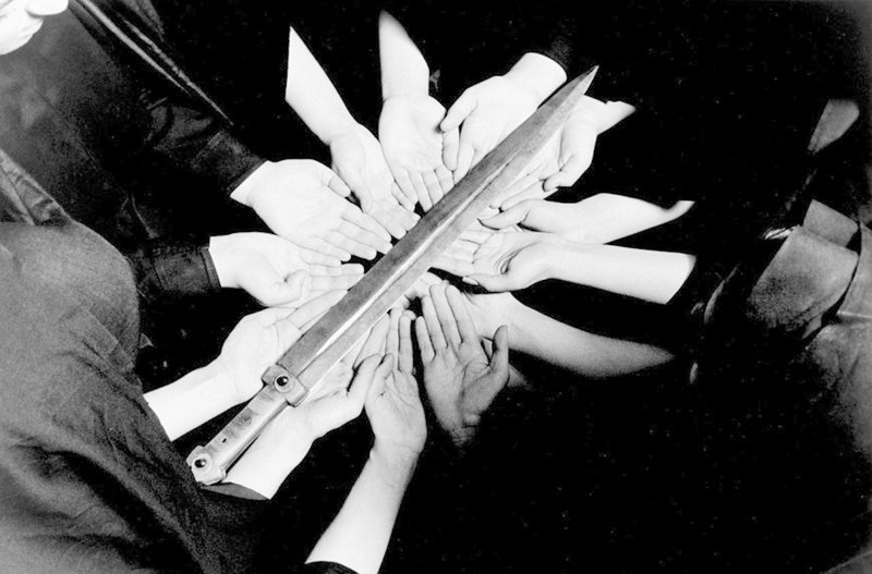 Shirin Neshat, All Demons Flee, 1995