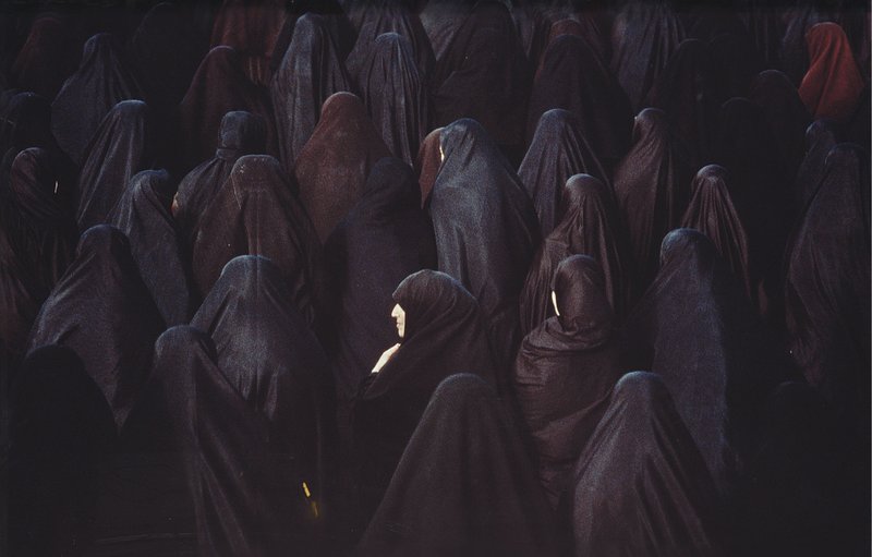Shirin Neshat, Untitled, 1999