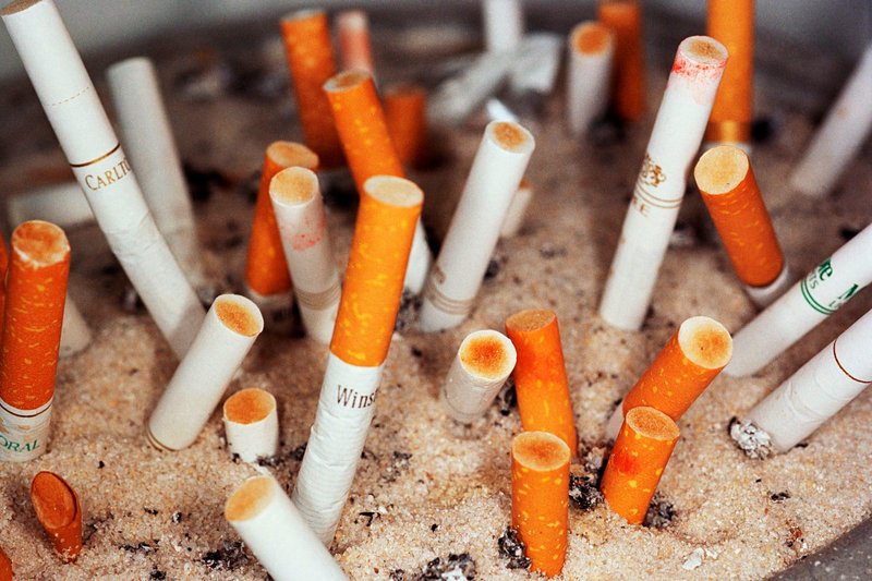 Martin Parr, Common Sense [cigarettes] , 1999