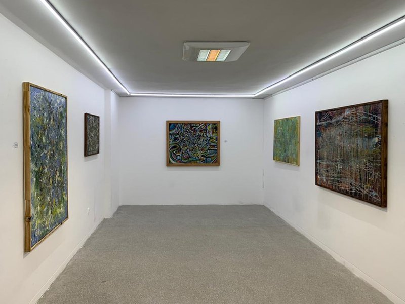 توصیف یک احساس، نمای چیدمان