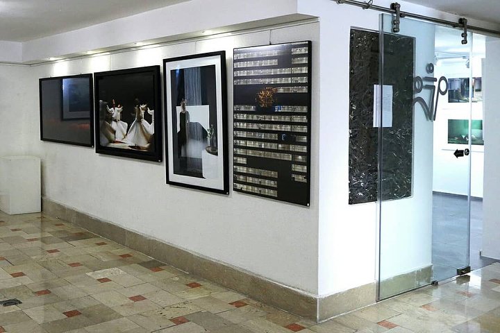 Photo, installation view