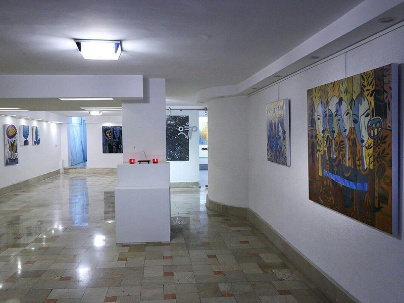 حضور، نمای چیدمان