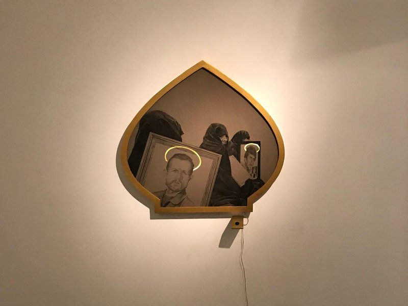میدان قدیسین، نمای چیدمان