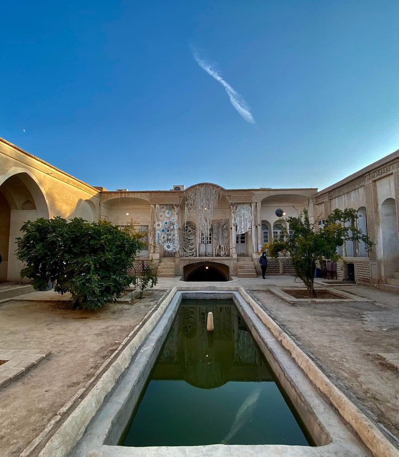دستکار، نمای چیدمان
