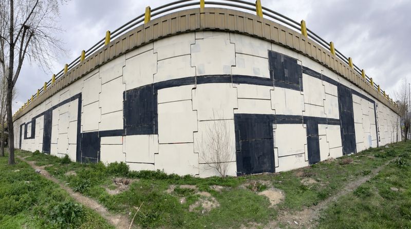 Curated Capsules No.4 - The Wall, the City, and Its Hidden Language