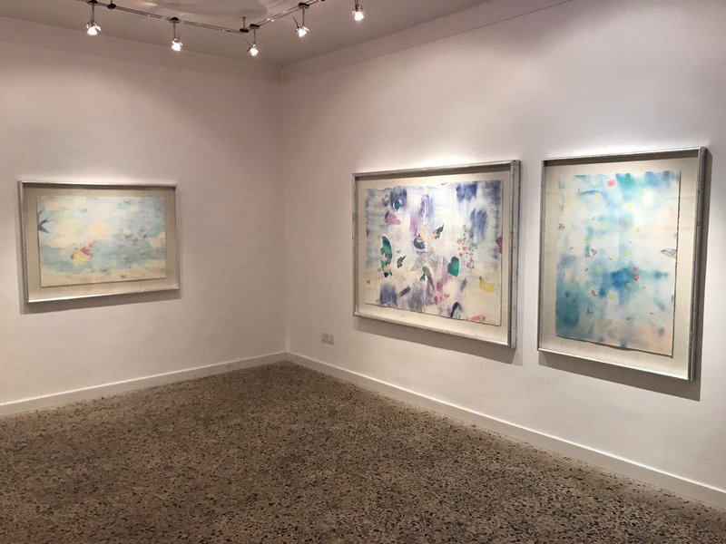 Lie, Lay, Lure, installation view