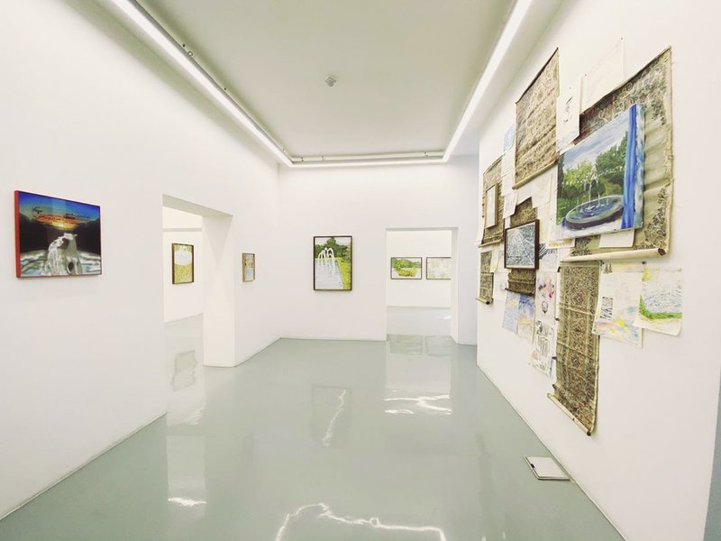 Bygone Glory, installation view