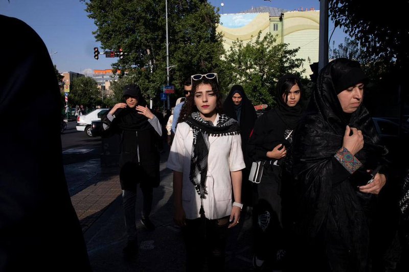 یلدا معیری، بدون عنوان