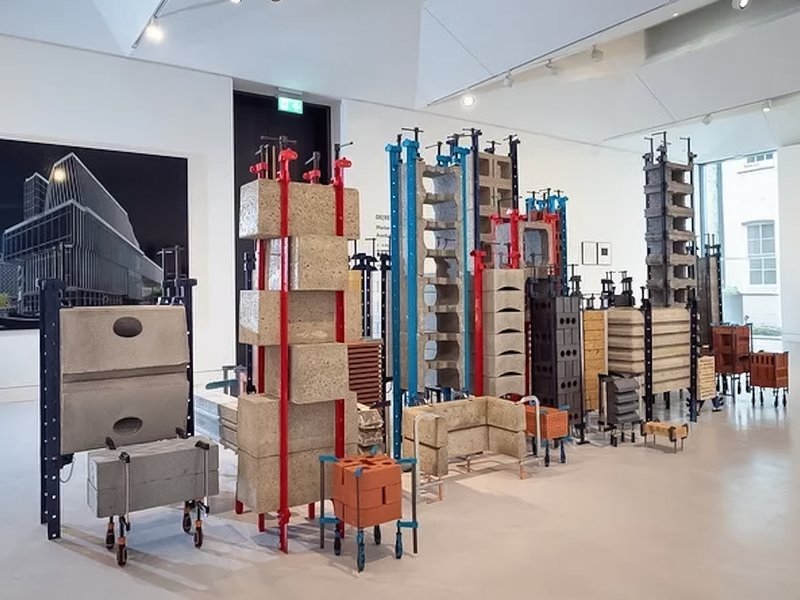 De(re)constructed Utopias, installation view
