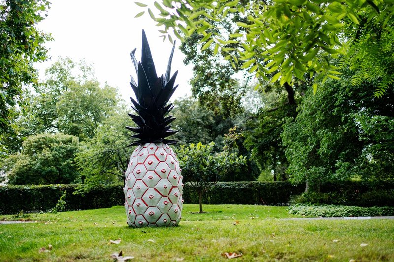 Rose Wylie, Pineapple, 2020