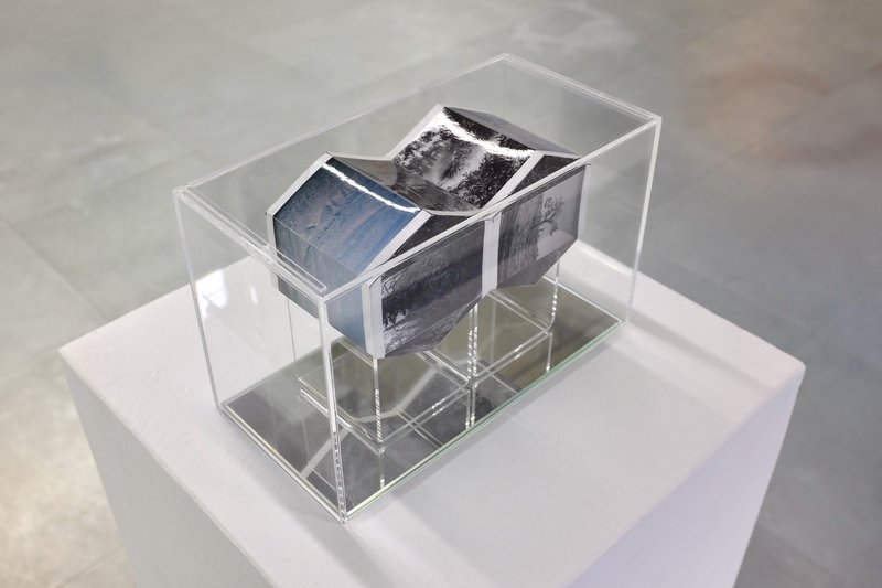 Cyrus Mahboubian, Time, Land, Infinity, 2022