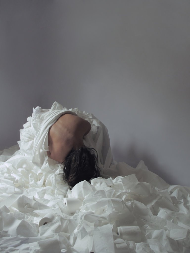 Maryam Khosrovani, The Void 2, 2017