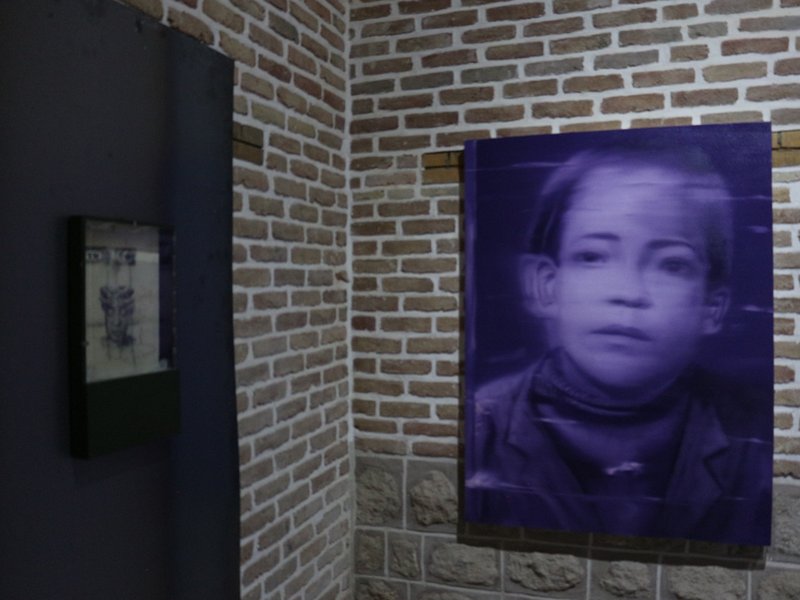Tabriz _ Parallel Universe, Installation view.