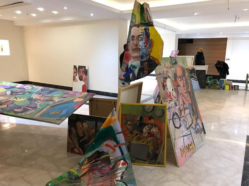 رستاخیز، نمای چیدمان