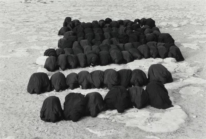 Shirin Neshat, Rapture, 1999